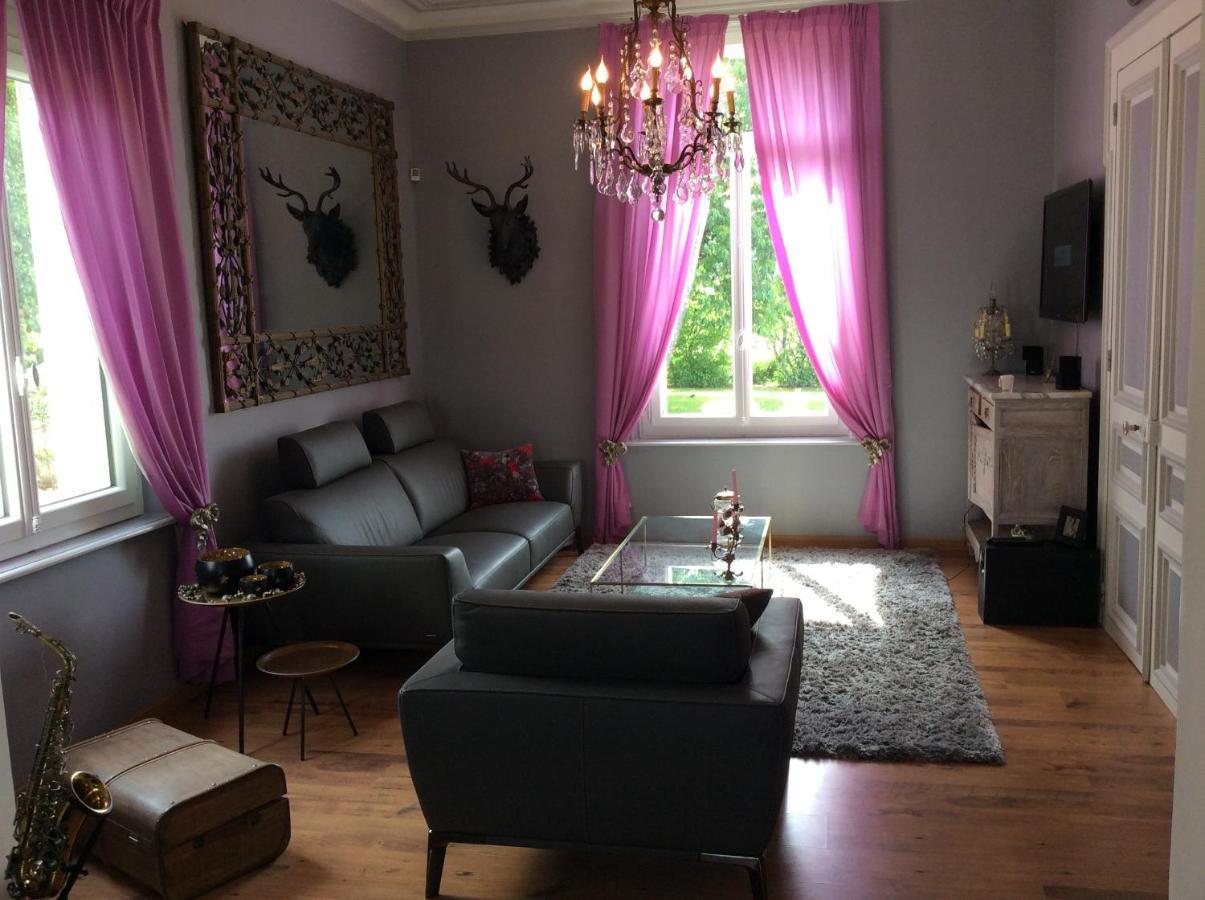 L'Hostellerie Du Chateau Mesnil-Saint-Nicaise Esterno foto
