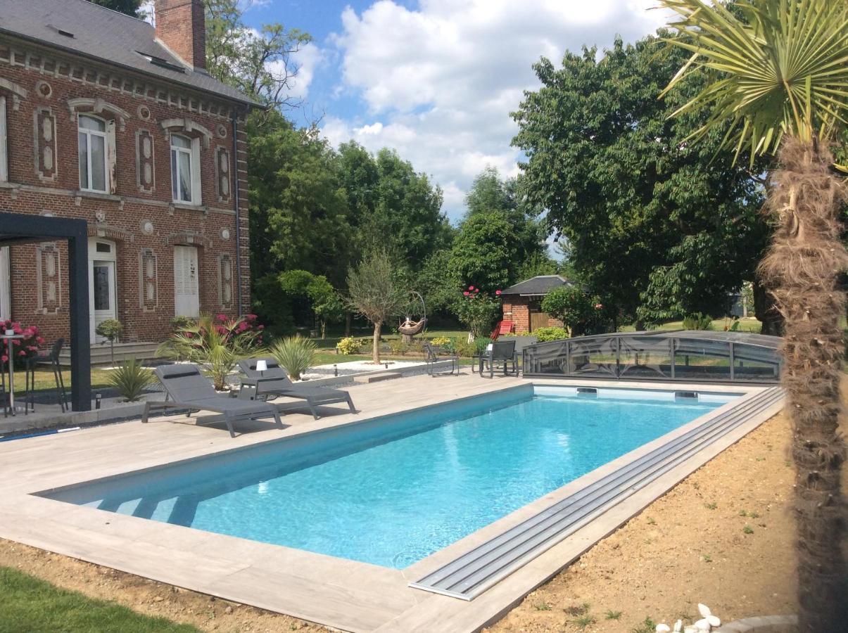 L'Hostellerie Du Chateau Mesnil-Saint-Nicaise Esterno foto